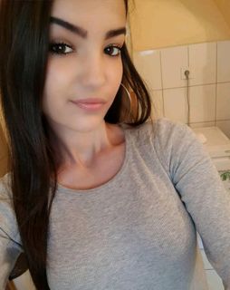 Laura (27) - Dombóvár