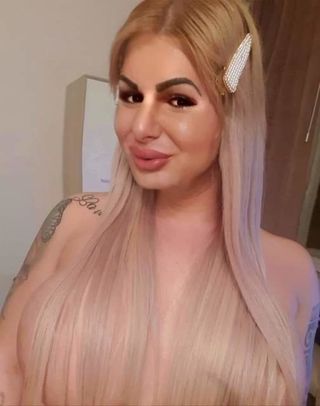 Barbie Svéd Masszőr Női szexpartner +36 70 786 4281 fénykép 19