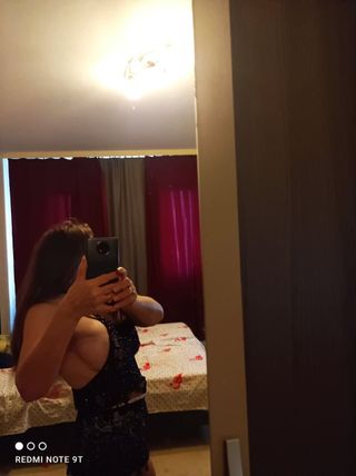 Sziszi Női masszázs +36 70 216 9074 fénykép 1