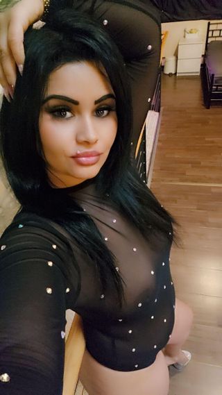 Nia Női szexpartner +36 70 785 1622 fénykép 4