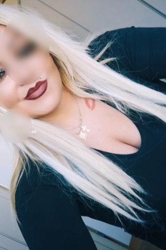 Pécs, 34 éves escort, Sziszi
