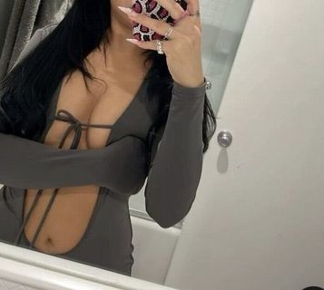 Lara (36) - Debrecen