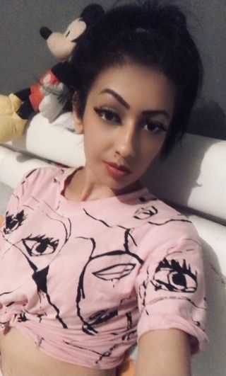 Tifani Női szexpartner +36 20 542 5761 fénykép 2