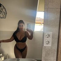 Liza (24) - Debrecen