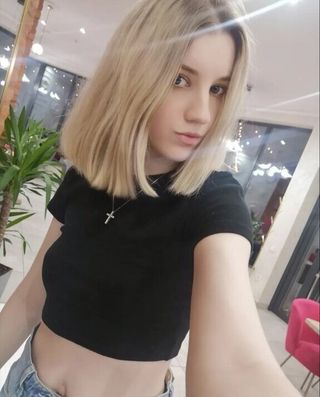 RenikeWEBCAM Női szexpartner +36 20 596 7845 fénykép 8
