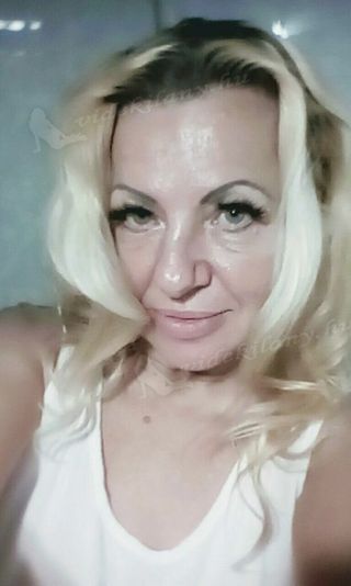 Szamanta Női szexpartner +36 30 318 9641 fénykép 41