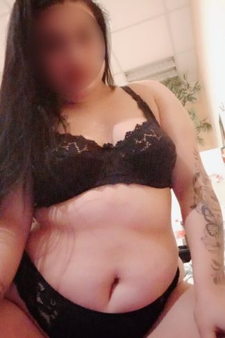 Pécs, 21 éves escort, Letty