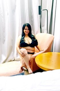 Mira (45) - Budapest