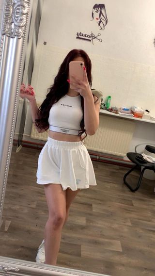 Eperke Női szexpartner +36 30 769 3129 fénykép 1