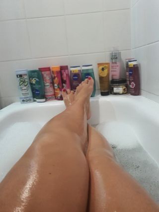 Mona Női szexpartner +36 30 227 0391 fénykép 1