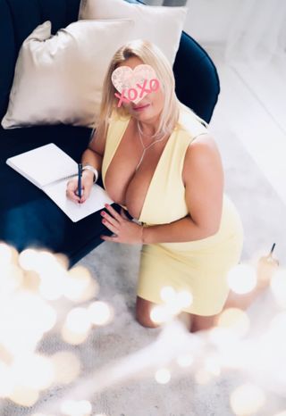 Bogi formás milf Női szexpartner +36 70 259 5949 fénykép 80