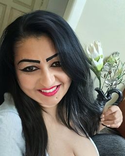 Mira (45) - Budapest