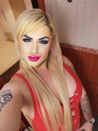 Barbie Vip Transzi szexpartner +36 70 786 4281 fénykép 43