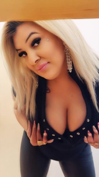 Kamilla Női szexpartner +36 30 521 7317 fénykép 35
