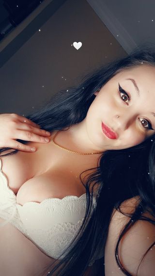 Emili Női szexpartner +36 30 599 1753 fénykép 7