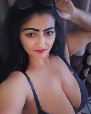 Mira Páros szexpartner +36 30 253 7010 fénykép 2