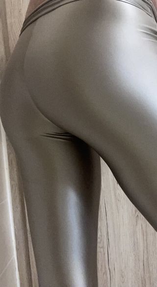 Maximm Férfi szexpartner +36 20 980 2665 fénykép 2