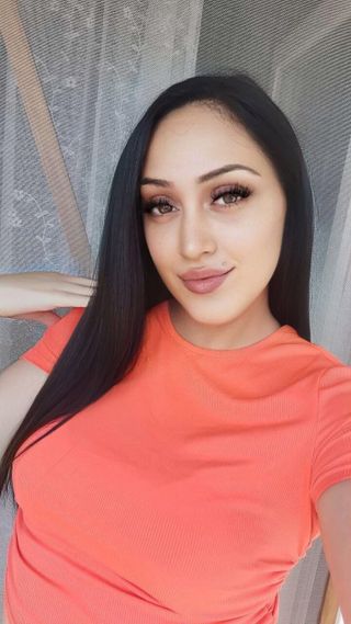 Lizus Webcam Női szexpartner +36 30 467 4643 fénykép 39