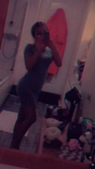 Kitti Női szexpartner +36 30 385 7563 fénykép 2