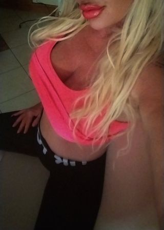 Vivi Női szexpartner +36 70 225 3719 fénykép 1