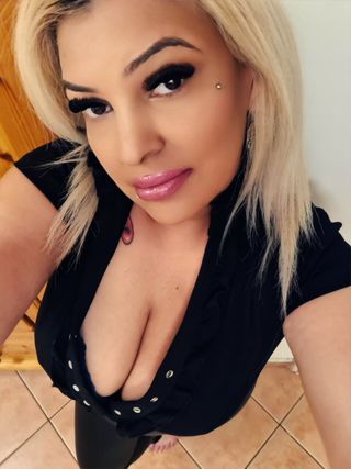 Kamilla Női szexpartner +36 30 521 7317 fénykép 37