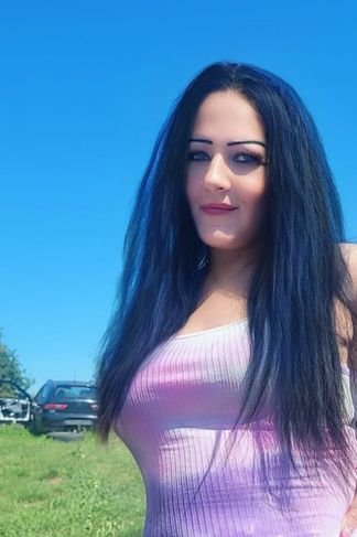 Lenti, 40 éves escort, Szabina