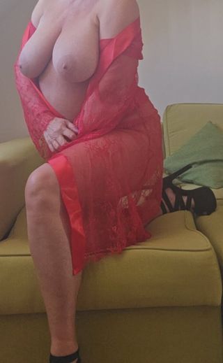 Anna Női szexpartner +36 30 580 5526 fénykép 7