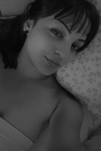 Lenti, 22 éves escort, Fanni