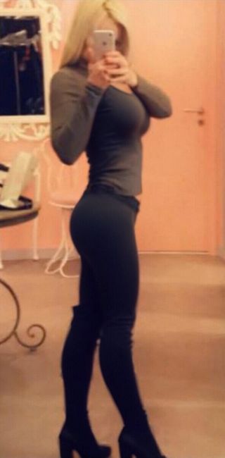 Cony Női szexpartner +36 70 358 3216 fénykép 22