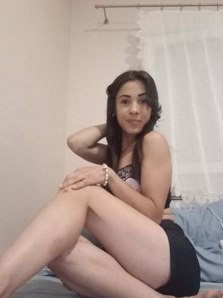 Virág Női szexpartner +36 30 266 5633 fénykép 1