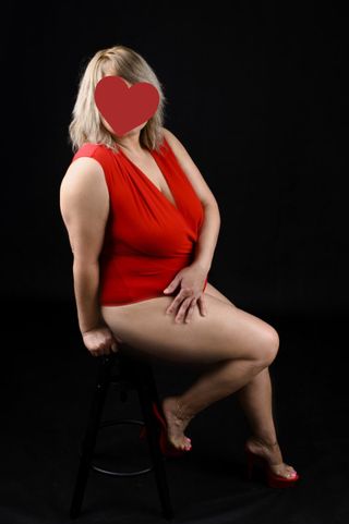 Vica Női szexpartner +36 30 873 7153 fénykép 4