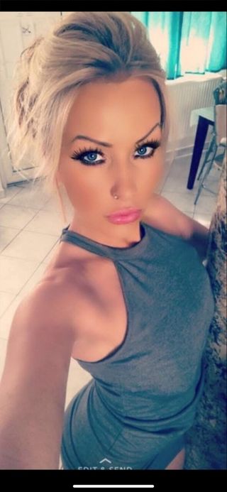 Cony Női szexpartner +36 70 358 3216 fénykép 8