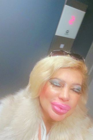 Székesfehérvár, 43 éves escort, MoniqeVip