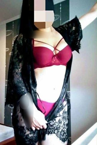 Nagykanizsa, 26 éves escort, Lizii