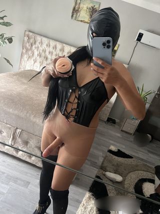 Szlávina úrnő Női domina +36 20 941 9489 fénykép 9
