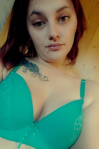 Letenye, 26 éves escort, Debóra