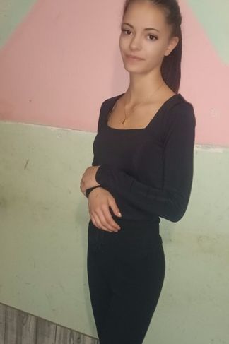 Balatonmagyaród, 18 éves escort, Viktória