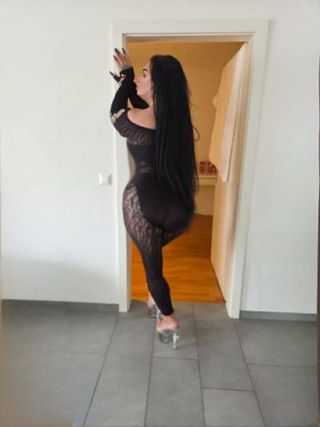 Trans Lola Transzi szexpartner +36 30 219 3150 fénykép 6