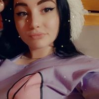 Emili (23) - Debrecen