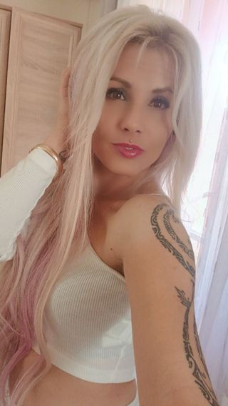 Szamanta Női szexpartner +36 30 231 6789 fénykép 1