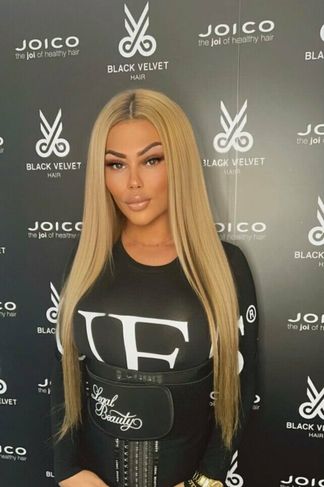 Szombathely, 27 éves escort, Ts Loredana