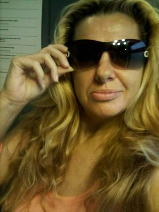 Szamanta Női szexpartner +36 30 318 9641 fénykép 61