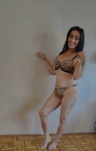Zsaklin Női szexpartner +36 70 322 7281 fénykép 4