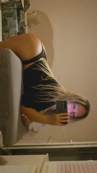 Petra Női szexpartner +36 70 942 0514 videó 1