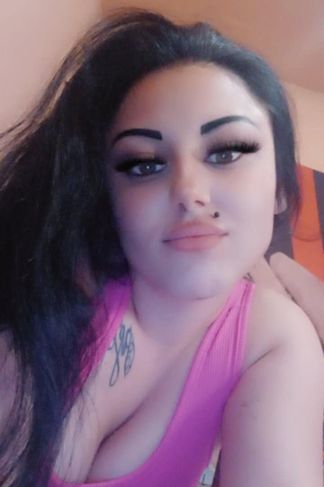 Szeghalom, 26 éves escort, Édes baba