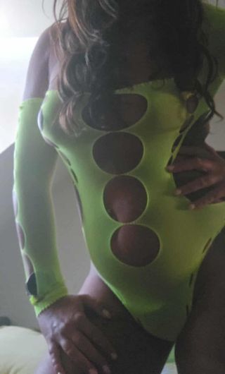 Nicky Női szexpartner +36 30 939 0197 fénykép 16