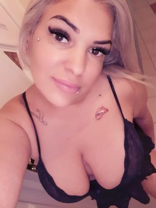 Kamilla Női szexpartner +36 30 521 7317 fénykép 65