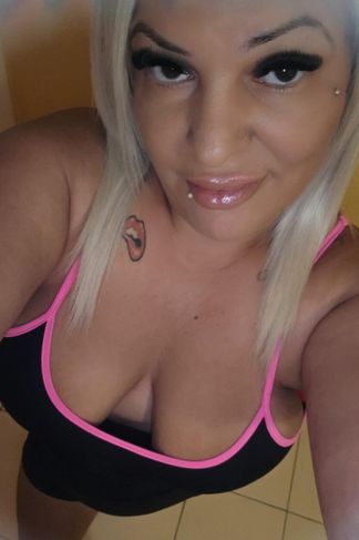 Székesfehérvár, 40 éves escort, Kamilla