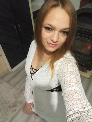 Bianka Női szexpartner +36 20 859 4474 fénykép 1
