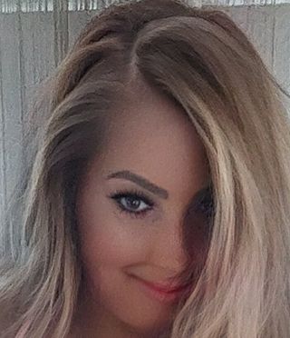 Meli Női szexpartner +36 20 479 6899 fénykép 1